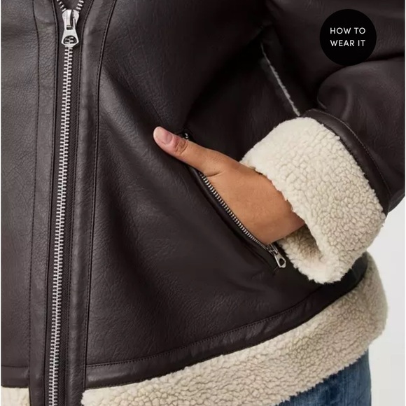 Stylish Black and Cream Leather Jacket - Picture 6 of 7